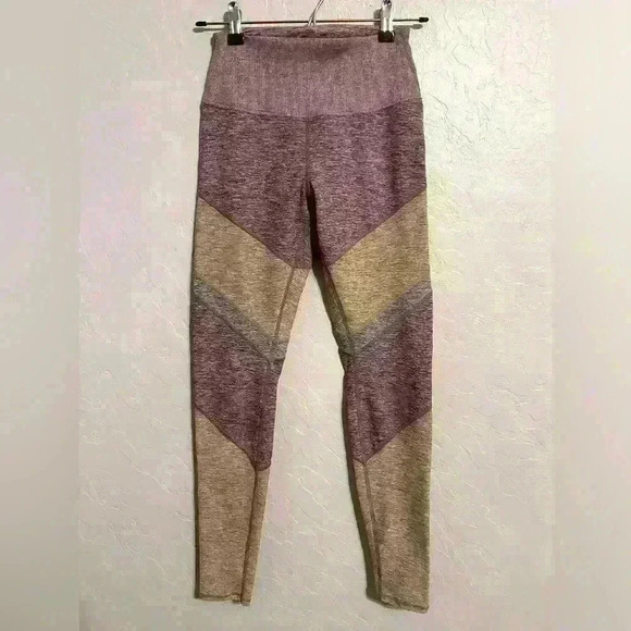 ALO Alosoft High Waist 7/8 Sheila Leggings in Berry And Gold Size Small - Picture 1 of 7